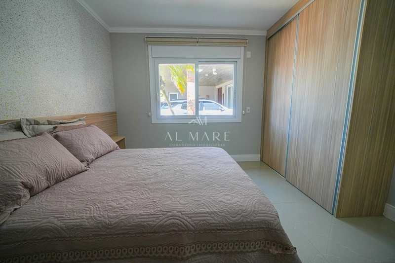 Casa em condomínio beira lago: 28ª foto da galeria de imagens do imóvel