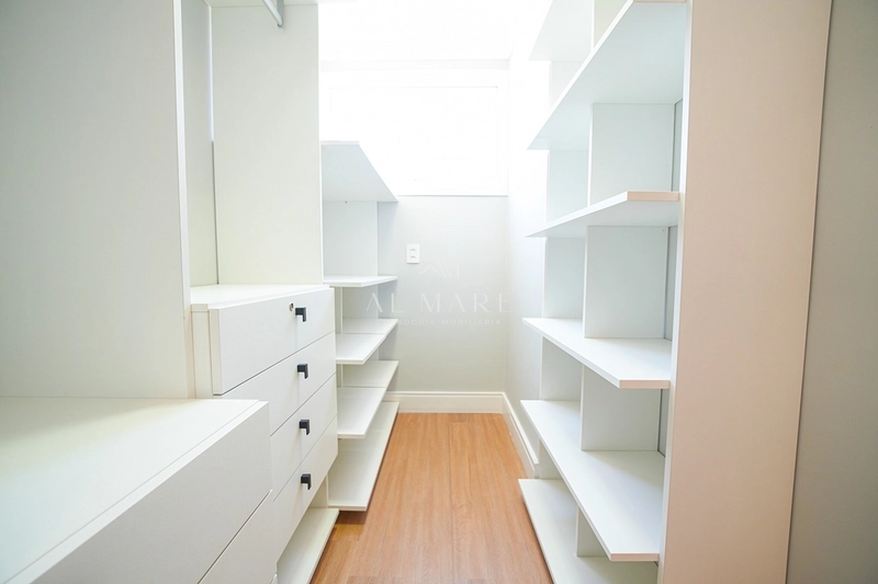 Casa em condomínio beira lago: 32ª foto da galeria de imagens do imóvel