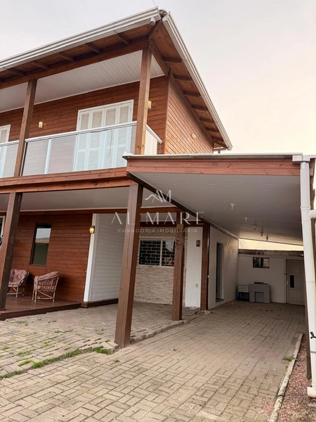 Casa Bairro com cinco dormitórios, mobiliada e com três vagas de garagem: 36ª foto da galeria de imagens do imóvel