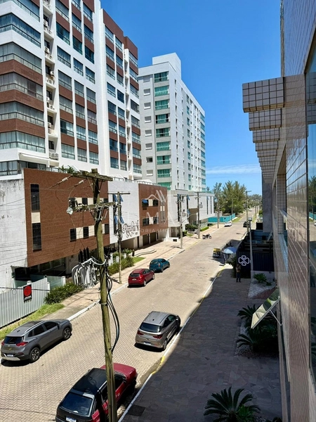 Apartamento gigantesco com três dormitórios e duas vagas de garagem e terraço coberto: 18ª foto da galeria de imagens do imóvel