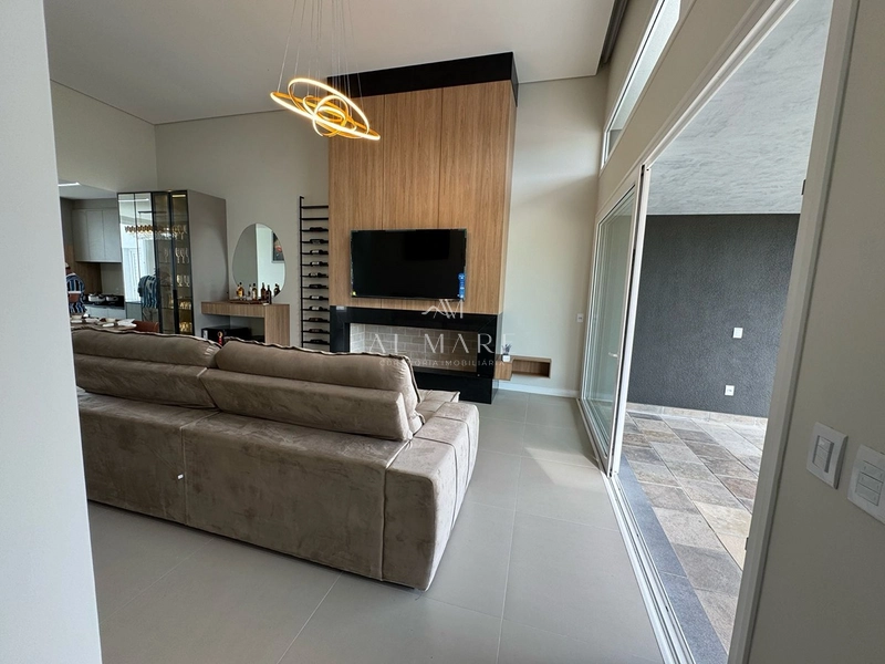 Casa com 4 suites: 18ª foto da galeria de imagens do imóvel