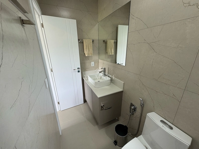 Casa com 4 suites: 11ª foto da galeria de imagens do imóvel