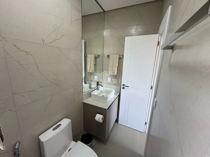 Casa com 4 suites: 4ª foto da galeria de imagens do imóvel