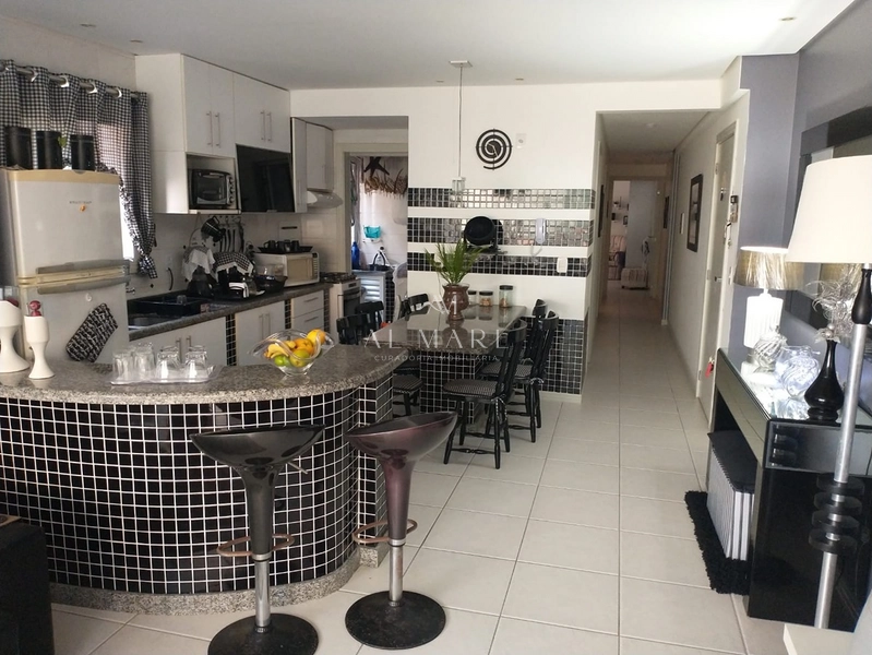 Apartamento com vista eterna para o mar: 3ª foto da galeria de imagens do imóvel