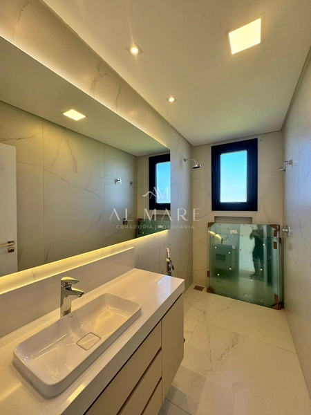 Casa em Condomínio 5 suíte : 38ª foto da galeria de imagens do imóvel