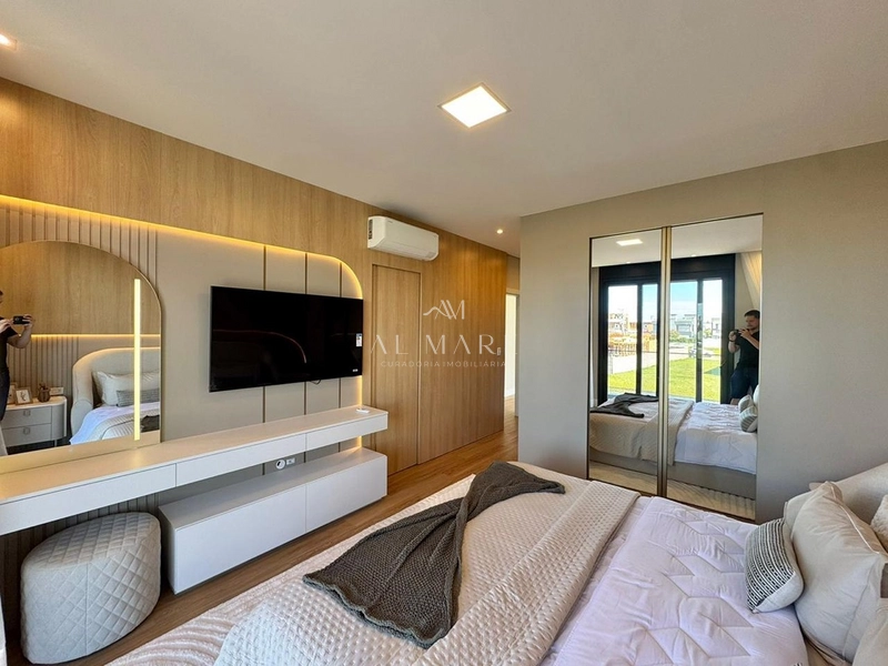 Casa em Condomínio 5 suíte : 30ª foto da galeria de imagens do imóvel