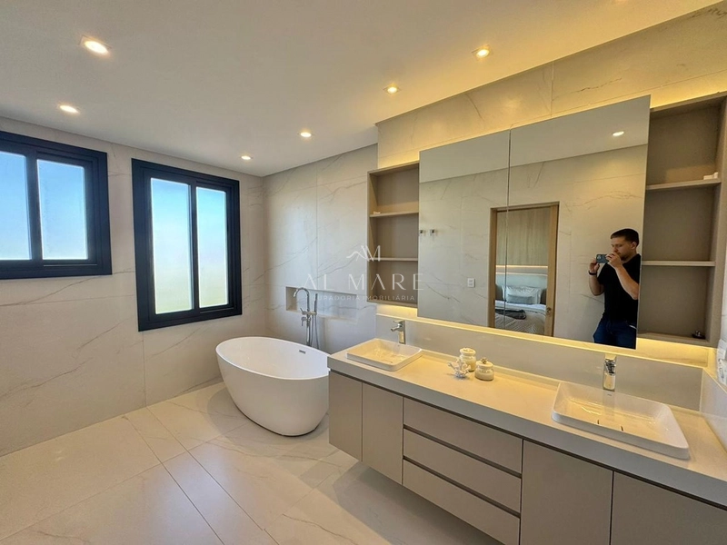 Casa em Condomínio 5 suíte : 40ª foto da galeria de imagens do imóvel