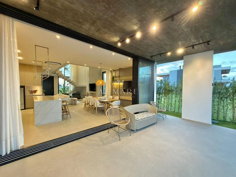 Casa em Condomínio 5 suíte : 27ª foto da galeria de imagens do imóvel