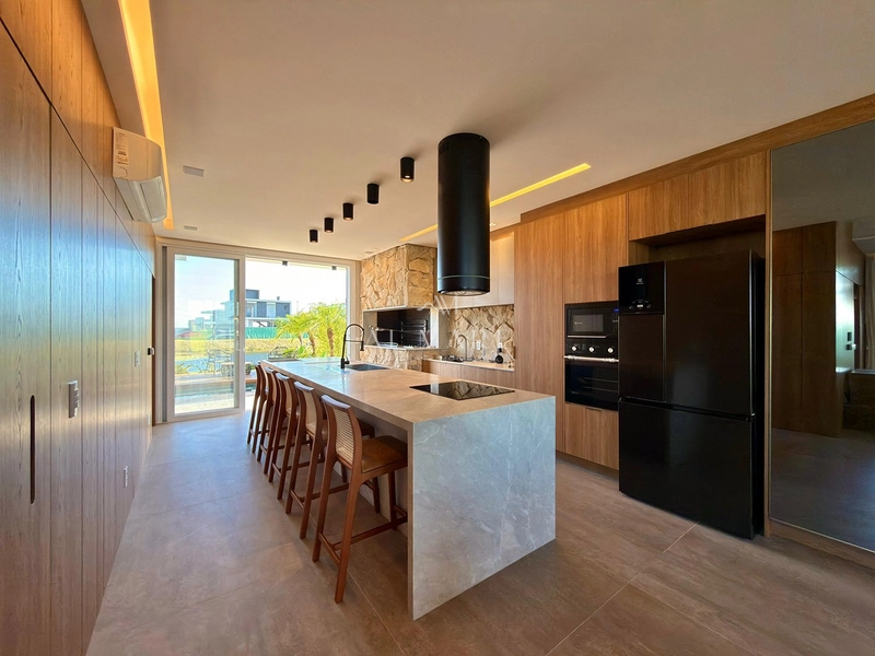 Sobrado frente norte beira lago: 7ª foto da galeria de imagens do imóvel