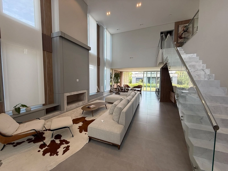 Sobrado em condominio navegavel: 6ª foto da galeria de imagens do imóvel