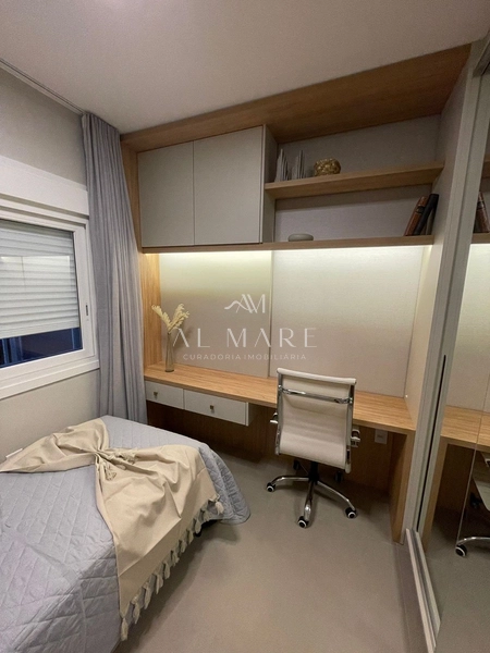 apartamento três dormitórios sendo uma suíte mobiliado e decorado com duas vagas de garagem : 21ª foto da galeria de imagens do imóvel