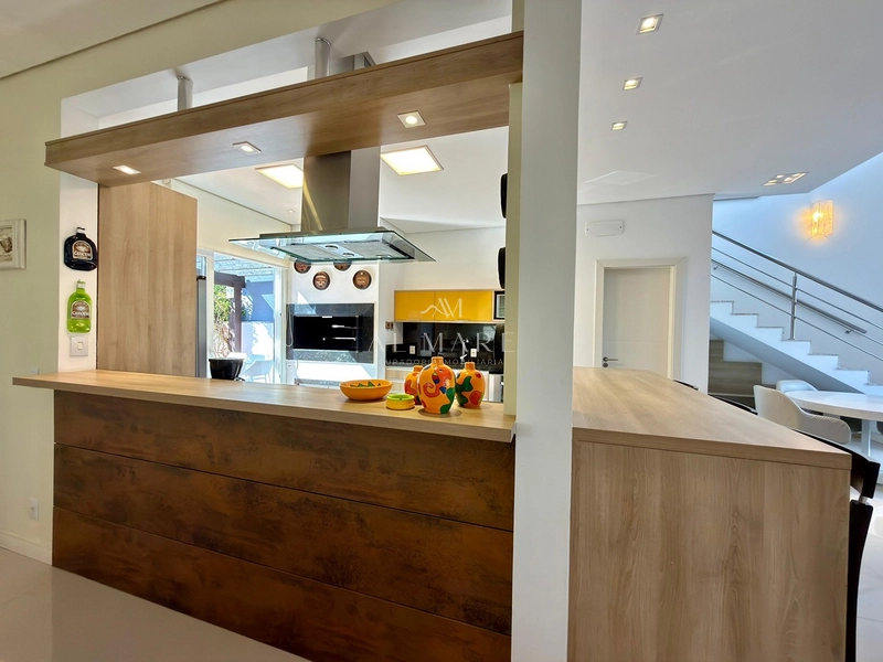 Sobrado frente lago: 25ª foto da galeria de imagens do imóvel