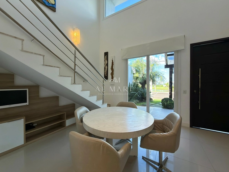 Sobrado frente lago: 14ª foto da galeria de imagens do imóvel