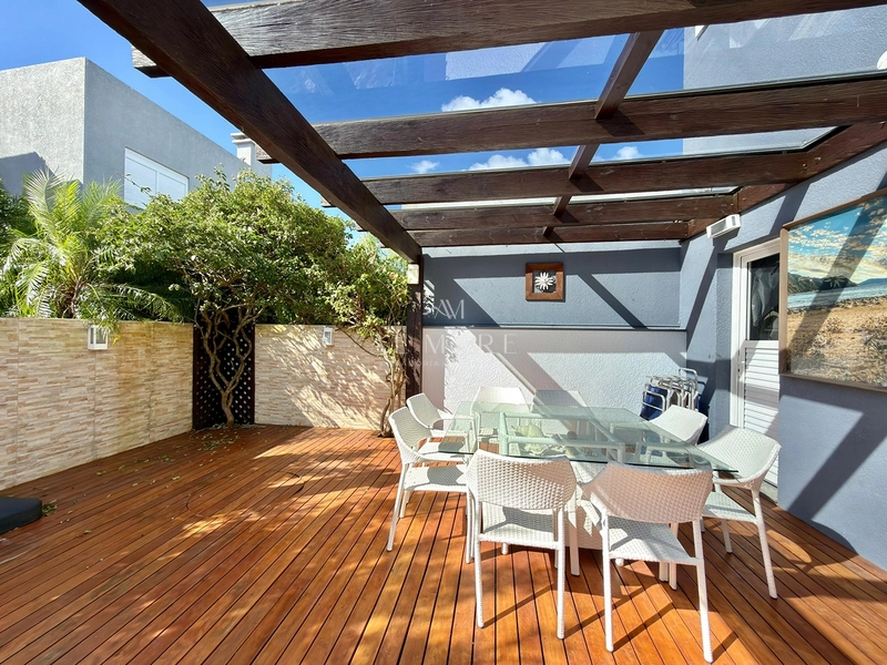 Sobrado frente lago: 5ª foto da galeria de imagens do imóvel