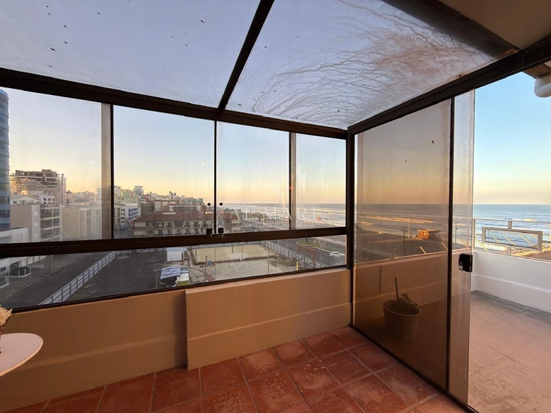 Apartamento cobertura a poucos metros da praia com amplitude e vista eterna : 19ª foto da galeria de imagens do imóvel