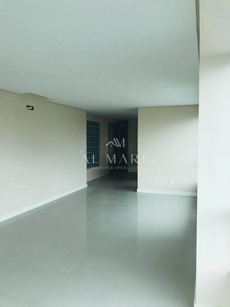 Apartamento com 3 dormitorios sem mobilia: 9ª foto da galeria de imagens do imóvel