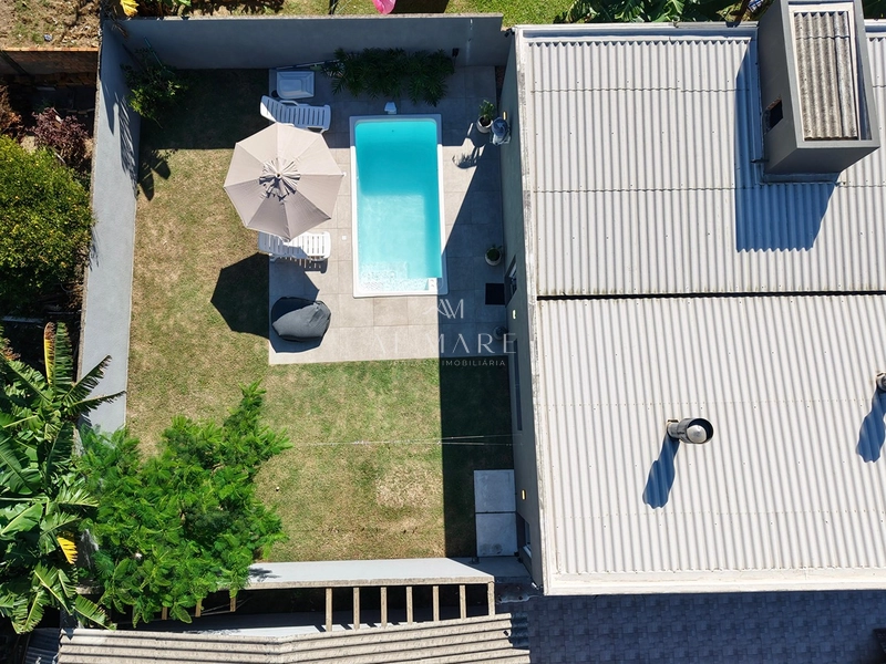 Casa três dormitorios mobiliada e decorada com piscina : 7ª foto da galeria de imagens do imóvel