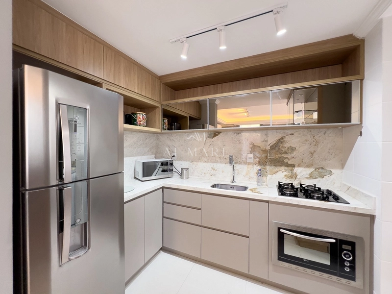 apartamento de três dormitórios e uma suíte, decorado e mobiliado com vaga de garagem: 22ª foto da galeria de imagens do imóvel