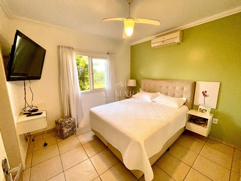 Casa beira mar com cinco quartos sendo 3 suíte e muito mais : 40ª foto da galeria de imagens do imóvel