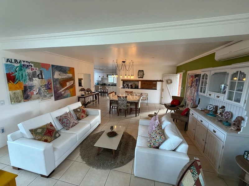 Casa beira mar com cinco quartos sendo 3 suíte e muito mais : 14ª foto da galeria de imagens do imóvel