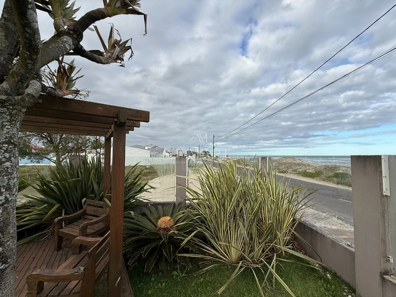Casa beira mar com cinco quartos sendo 3 suíte e muito mais : 7ª foto da galeria de imagens do imóvel