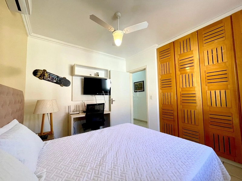 Casa beira mar com cinco quartos sendo 3 suíte e muito mais : 2ª foto da galeria de imagens do imóvel