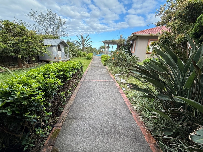 Casa beira mar com cinco quartos sendo 3 suíte e muito mais : 5ª foto da galeria de imagens do imóvel