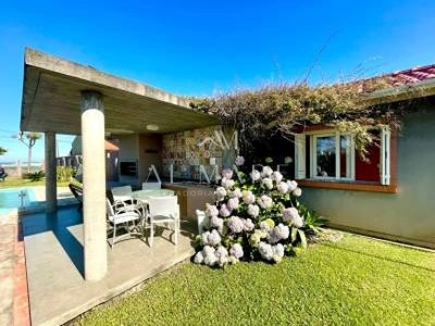 Casa beira mar com cinco quartos sendo 3 suíte e muito mais : 41ª foto da galeria de imagens do imóvel