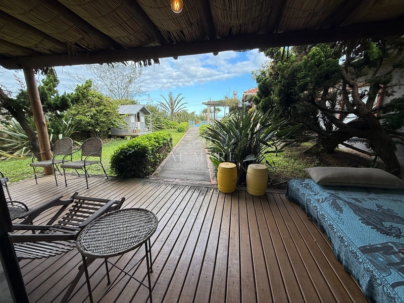 Casa beira mar com cinco quartos sendo 3 suíte e muito mais : 1ª foto da galeria de imagens do imóvel