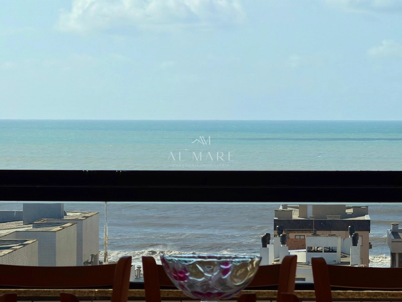 Apartamento gigante em ótima localização: 8ª foto da galeria de imagens do imóvel