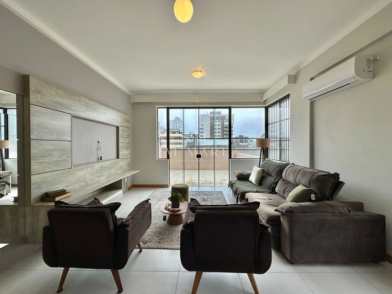 Apartamento com terraço: 14ª foto da galeria de imagens do imóvel