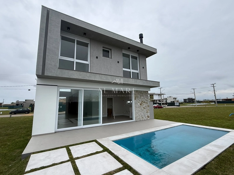 Sobrado em condominio novo: 1ª foto da galeria de imagens do imóvel