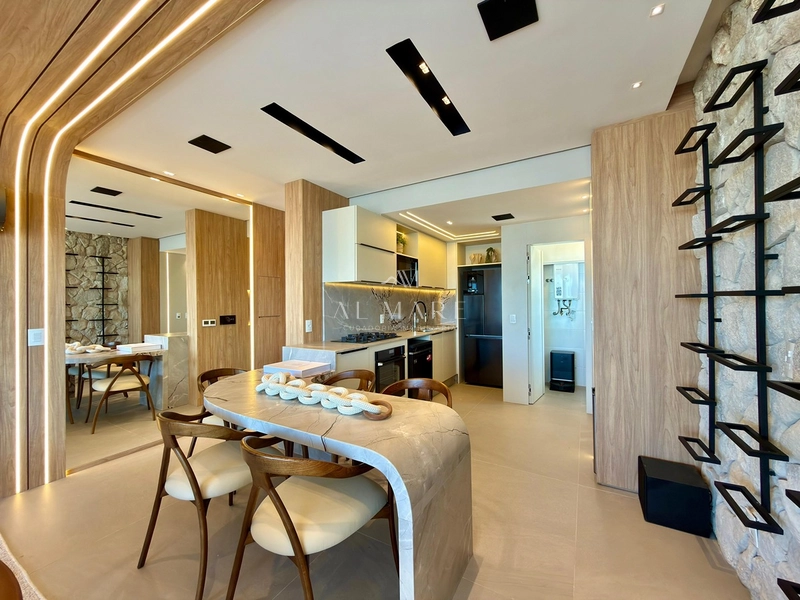 Apartamento finamente mobiliado e decorado: 1ª foto da galeria de imagens do imóvel