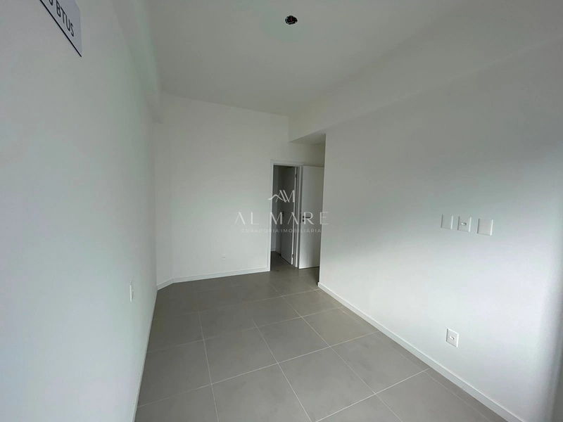 apartamento com vista lagoa dois dormitórios sendo uma suíte, box e depósito : 9ª foto da galeria de imagens do imóvel