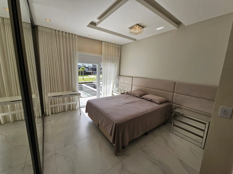 Casa em condominio beira lago: 19ª foto da galeria de imagens do imóvel