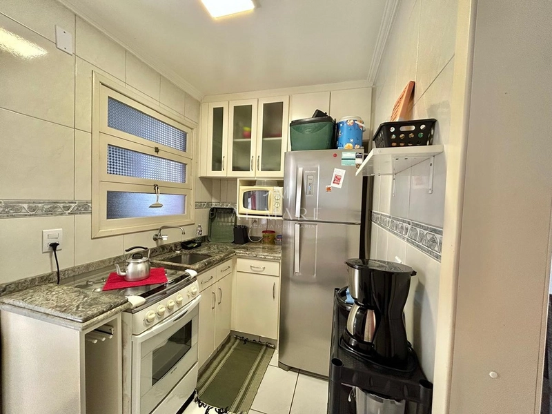 apartamento de um dormitório, mobiliado e de frente com uma vaga de garagem : 4ª foto da galeria de imagens do imóvel