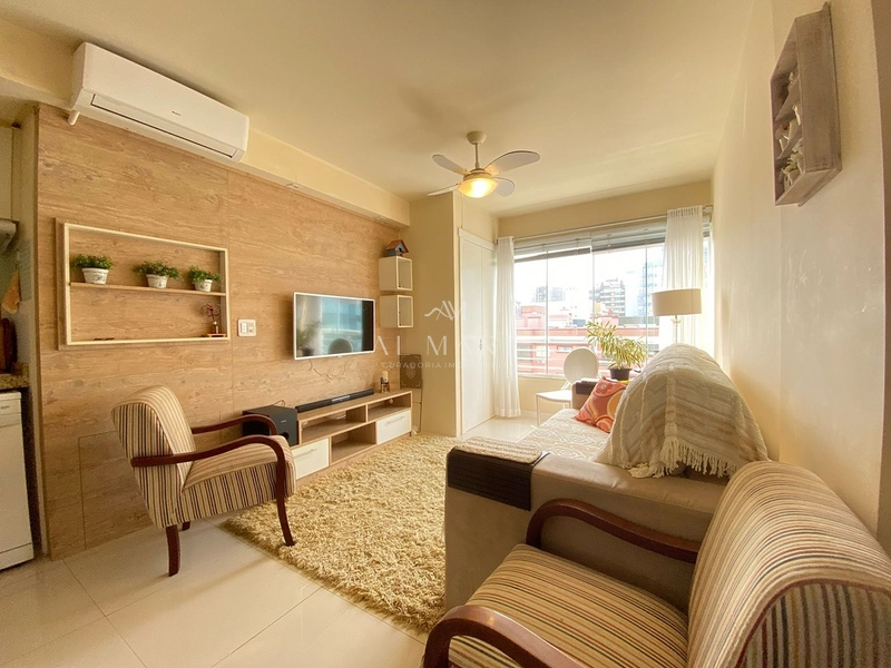 Apartamento com vista para o mar na avenida: 13ª foto da galeria de imagens do imóvel