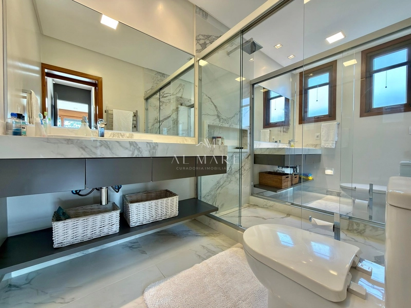 Casa Luxuosa: 13ª foto da galeria de imagens do imóvel