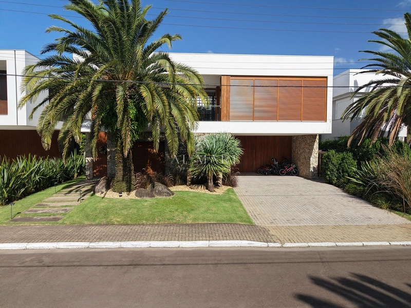 Casa Luxuosa: 7ª foto da galeria de imagens do imóvel