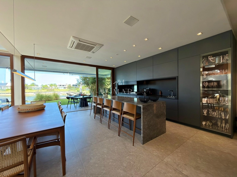 Casa Luxuosa: 33ª foto da galeria de imagens do imóvel