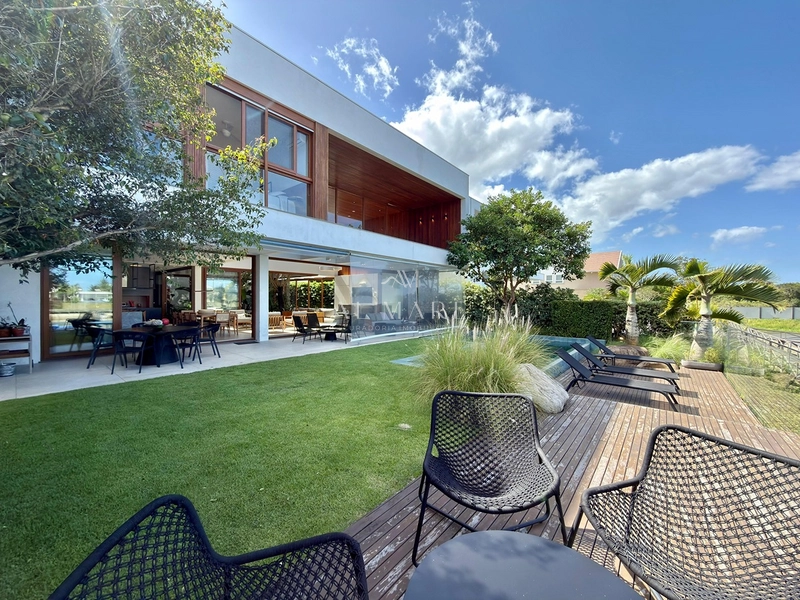 Casa Luxuosa: 19ª foto da galeria de imagens do imóvel