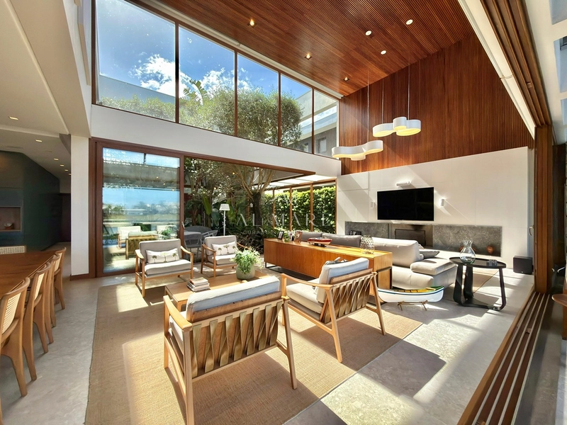 Casa Luxuosa: 20ª foto da galeria de imagens do imóvel