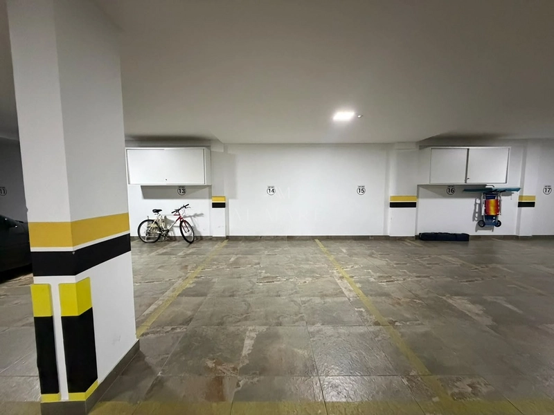 Apartamento de esquina : 22ª foto da galeria de imagens do imóvel