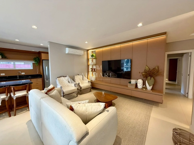 Apartamento de esquina : 12ª foto da galeria de imagens do imóvel