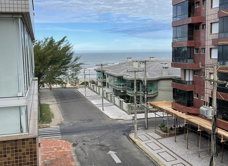 Apartamento vista mar eterna com dois dormitórios e duas vagas de garagem : 11ª foto da galeria de imagens do imóvel