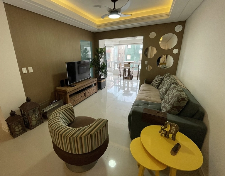 Apartamento vista mar eterna com dois dormitórios e duas vagas de garagem : 3ª foto da galeria de imagens do imóvel