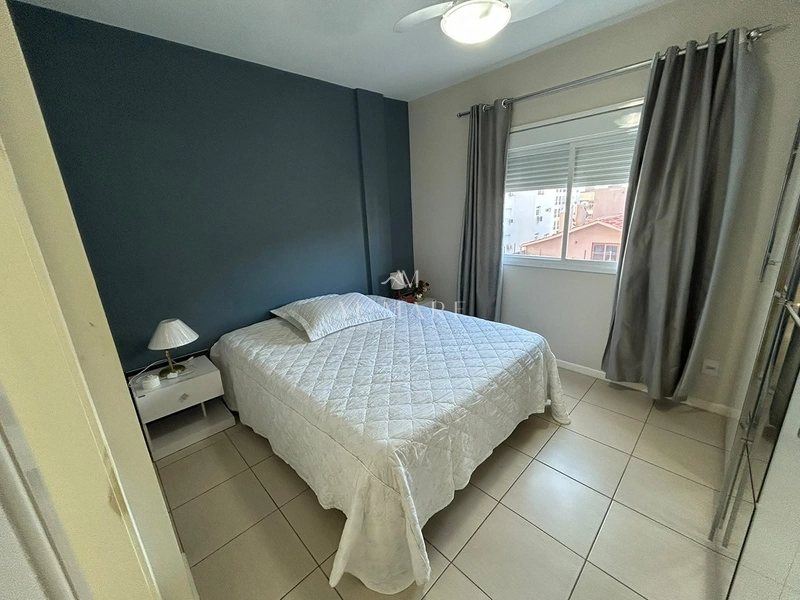 apartamento três dormitórios sendo uma suíte mobiliado com vaga de garagem: 19ª foto da galeria de imagens do imóvel