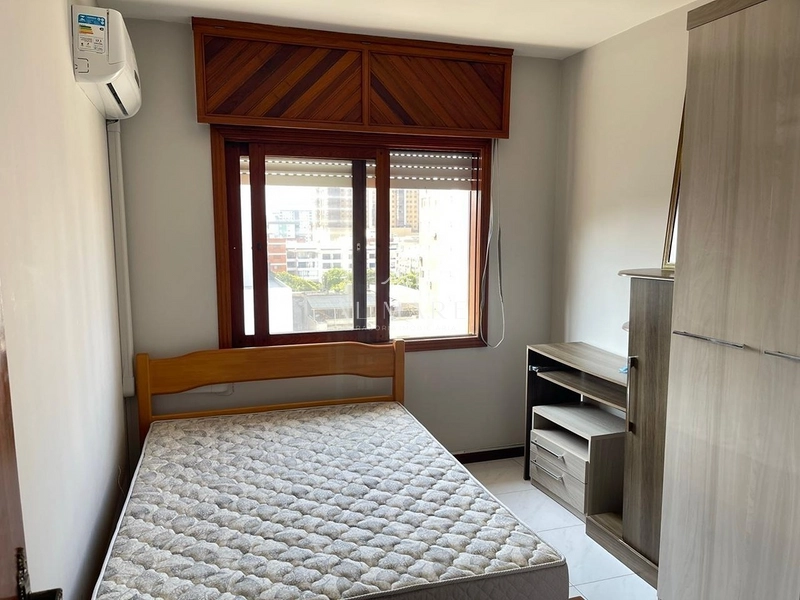 Apartamento uma quadra do mar: 6ª foto da galeria de imagens do imóvel