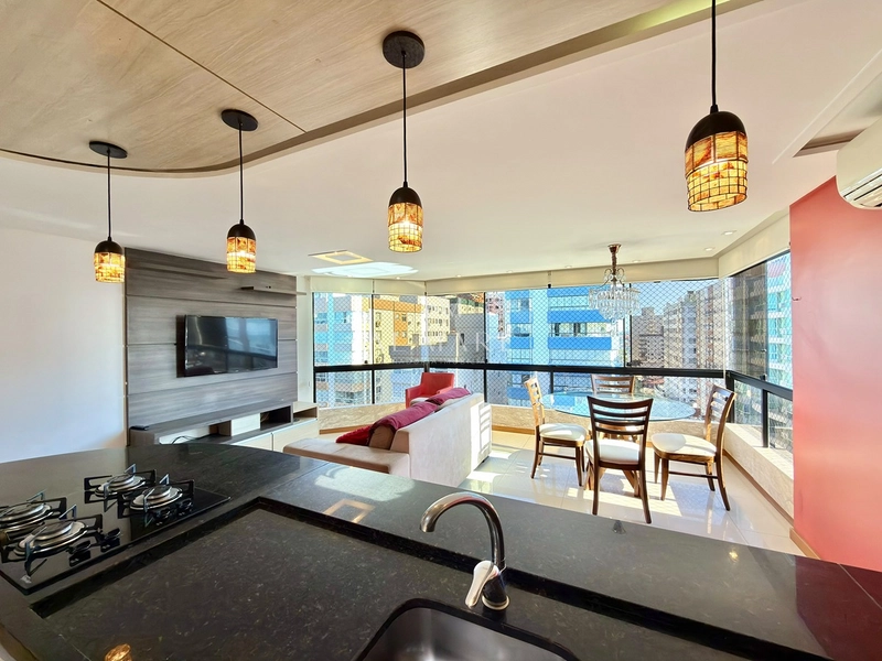 APARTAMENTO À VENDA EM CAPÃO DA CANOA! SACADA DE ESQUINA • VISTA MAR E SERRA: 4ª foto da galeria de imagens do imóvel