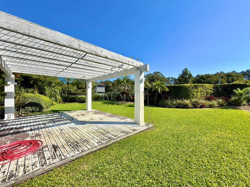 CASA À VENDA EM ATLÂNTIDA! 5 SUÍTES • 509 M² • LOTE DE ESQUINA: 13ª foto da galeria de imagens do imóvel